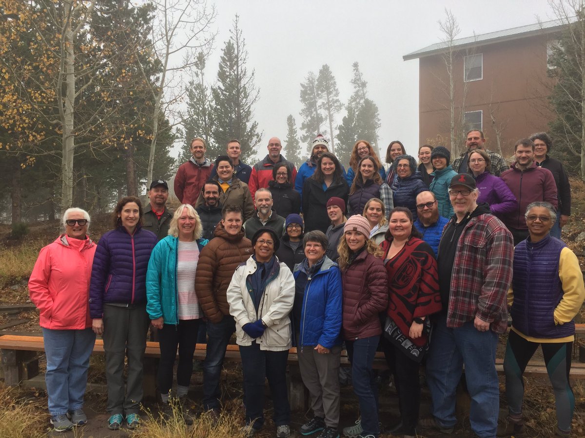 Gwsn2012's tweet photo. #GeoFIELD2018 awesome group of field experience leaders #csumountaincampus https://t.co/mAEW0iLfOP