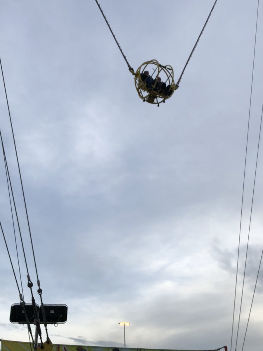 dingdinghopkin's tweet photo. @Paul_Gascoigne8 loving #Goosefair2018 https://t.co/NGJHnkRnzu