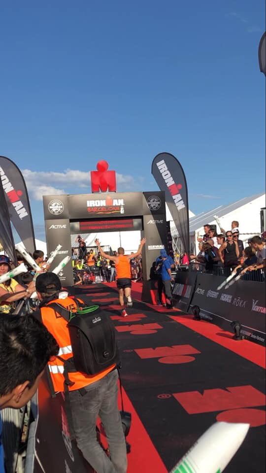 RSM7RegtRLC's tweet photo. Huge congratulations to Capt Mark Matthews who has just won overall age group at Ironman Barcelona 2018, one of the biggest Ironman events in the world with an overall time of 8:53:39
@Dettingen11 @RHQ_The_RLC @RLCCorpsSM #WeAreTheRLC #Ironman #rlc25 #mighty7
BIALO-CZERWONIβͺοΈπ΄ https://t.co/pCBc9shVhE