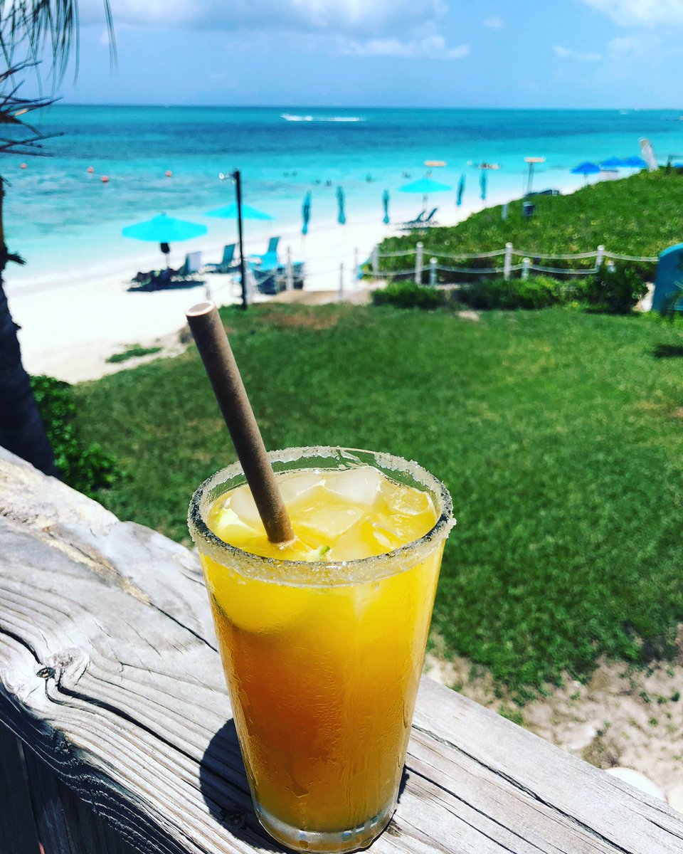 Drinks anyone? <a href="/somewherecafe/">Somewhere Café</a> #TurksAndCaicos #wanderlust #cocktails