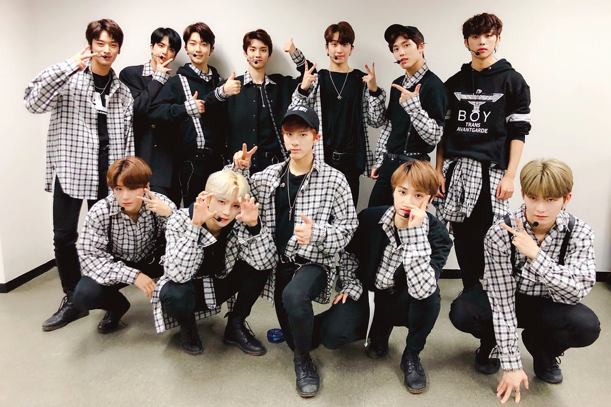 JK___aRMy's tweet photo. @Puze__ 아마 익숙하신 이름들과 얼굴이 많으실텐데 맞습니다! 뽑아줘 백 일 투 주���년! 고등학생 랩하는 프로그램에 나왔던 김선우! 이외 다른 멤버들도 예일리 나오나 뮤비 죤뱍 등 가수들의 뮤비에 다수가 출연했었습니다💜 심지어 크래커 앤터 첫번째 아이돌입니다! 뜬금 죄송합니다 ㅋㅋ https://t.co/a1SjKj3wxU