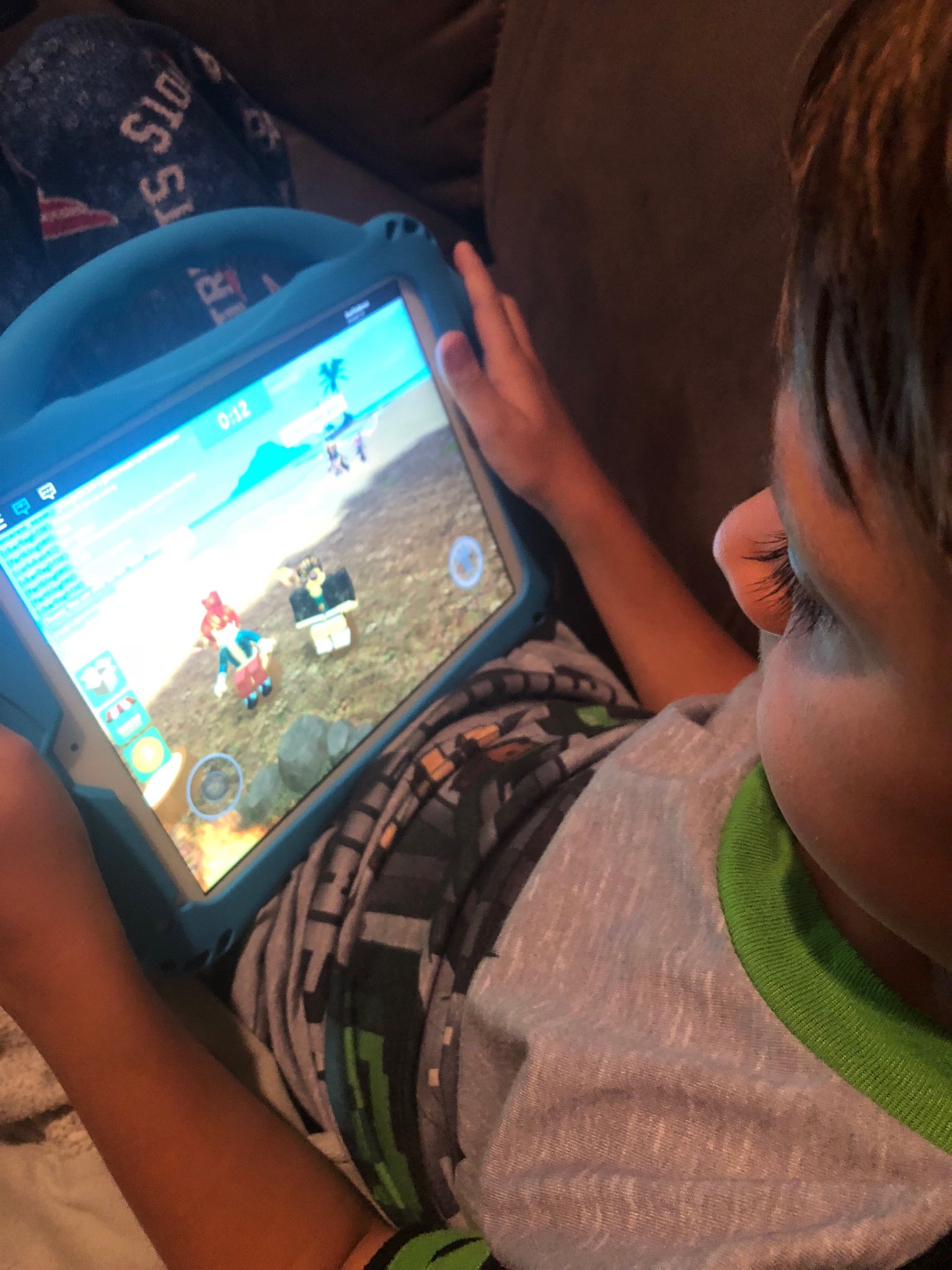 Jenna Lewisdougherty Twitter�da: &quot;My Son Dan Playing “Survivor” On Roblox!  Https://T.co/M3Uplrzyvc&quot; / Twitter