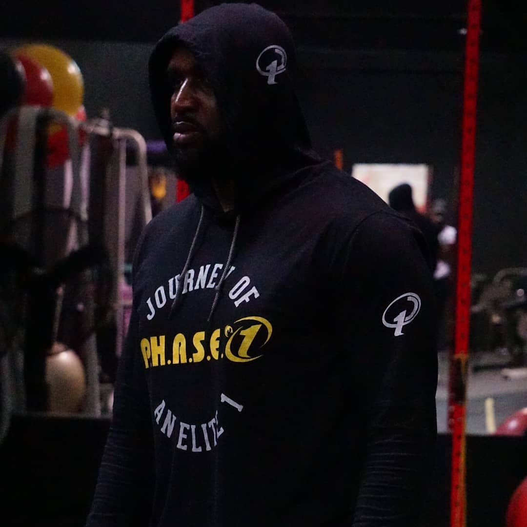 Wayne_Dawkins's tweet photo. I wake up early and I am excited when I walk into my gym. I am living the life that I have always wanted to live, and I am helping others to do the same.
#JourneyOfAnElite1 #IAmAnEliite1 #AthleteDevelopment #Sportskilldevelopment @PHASE1Athletics https://t.co/qGNN5ukMpJ