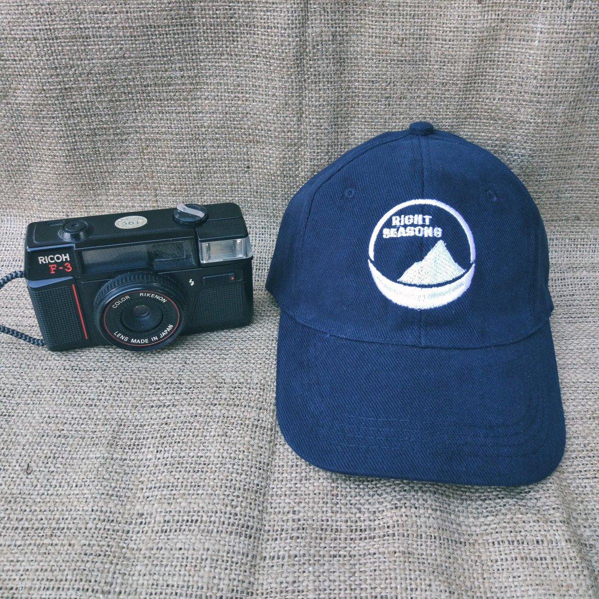 RightSeasons's tweet photo. Senin adalah semangat, mari semangat kawan! 
Merapat yuk yg nyari topi untuk teman perjalanannya. IDR 60k

#rightseasons #topioutdooor #topibaseball #parapejalan https://t.co/eCsgH4sy2q