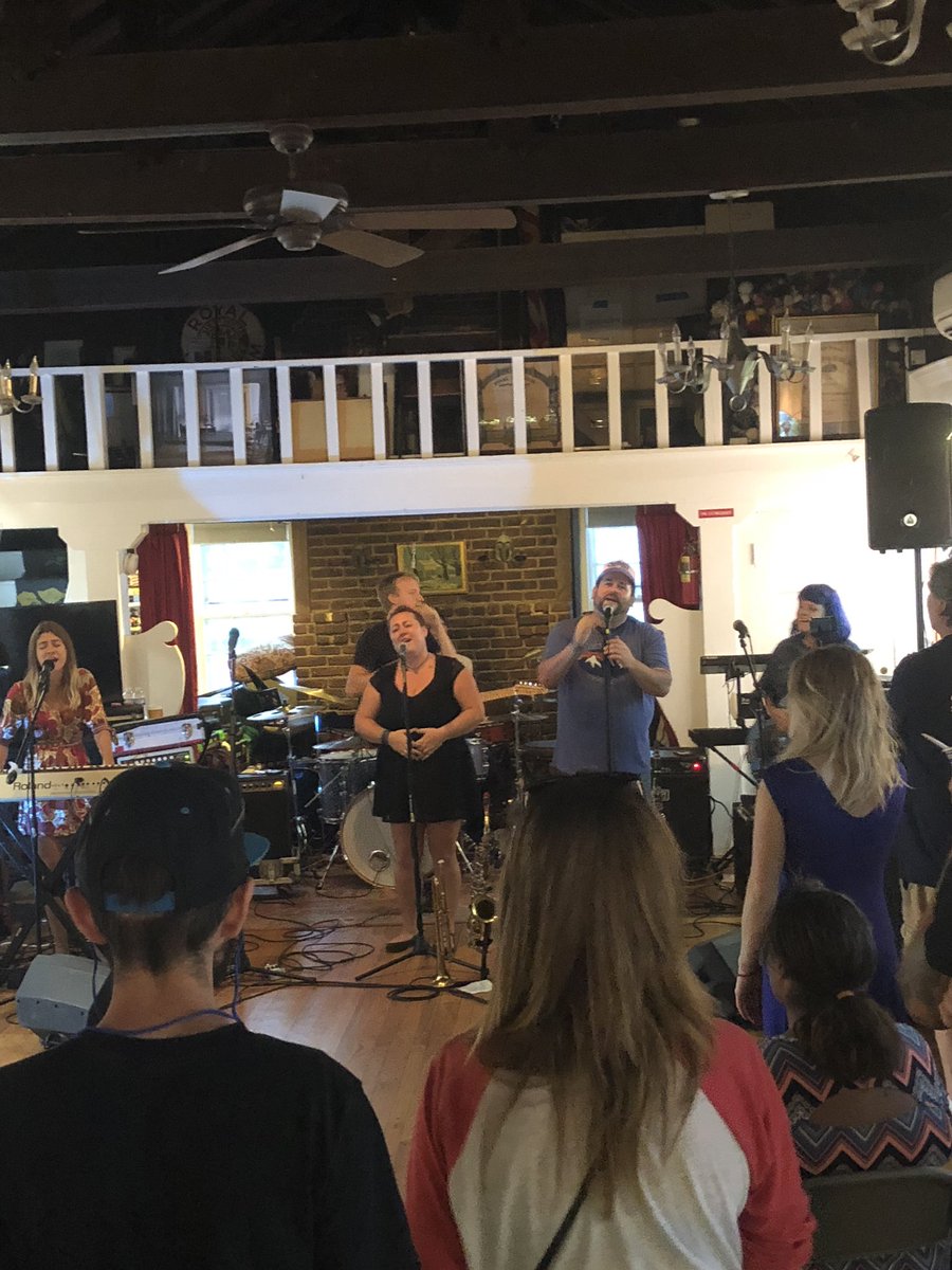 thehatfield's tweet image. I lived in #Balto for the last 7 years, but it took moving back to #dirtyjerz to rediscover a band I really liked from @ArtscapeBmore, the very talented @comunitycenter #highlyrecommend