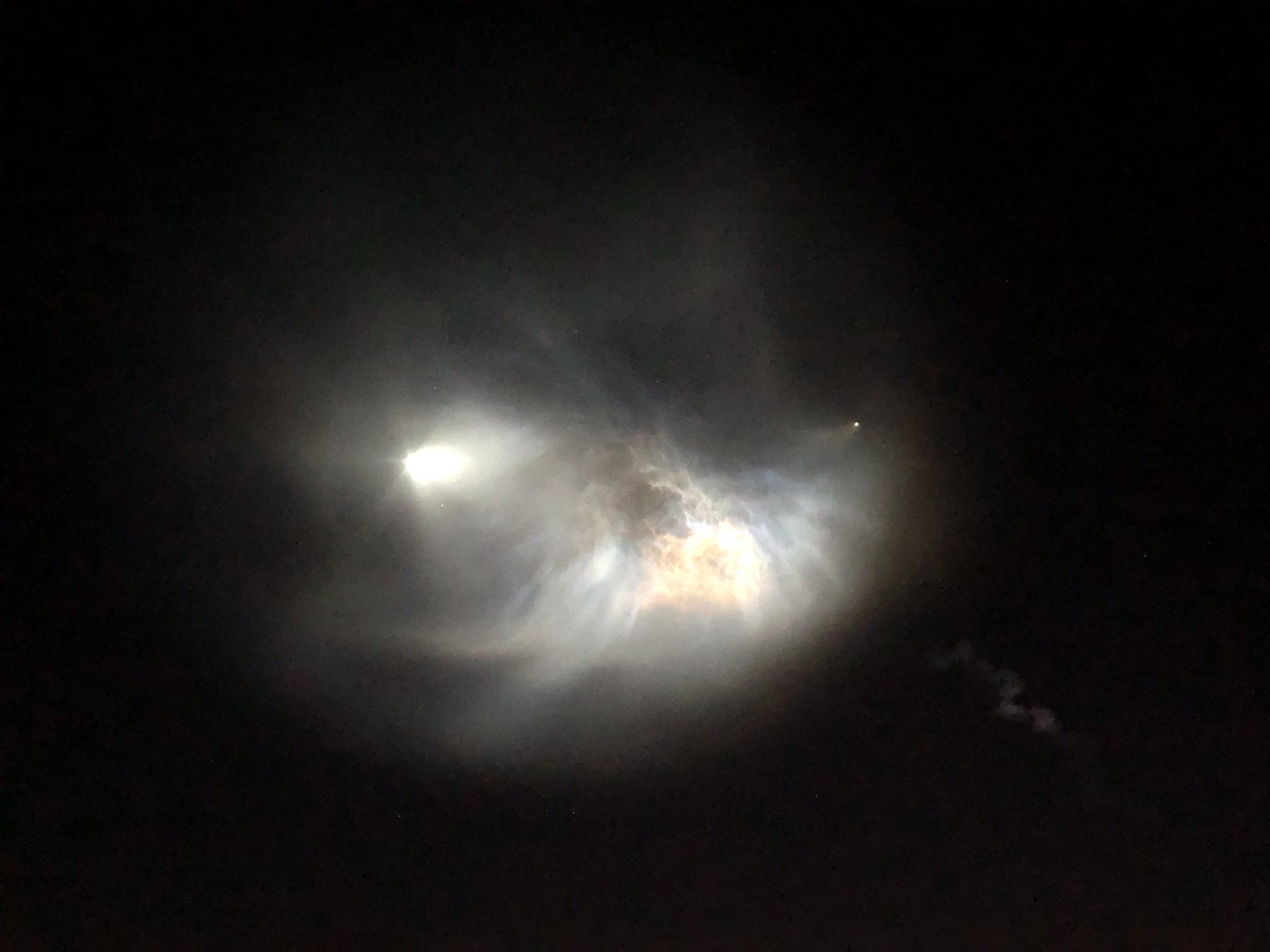 Do89zXLUYAAGKIc.jpg:large