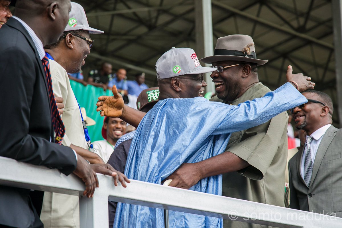 somtomaduka_'s tweet photo. A T I K U L A T E D #PDPConventionPH #PDPCoastingToVictoryIn2019 #PDPPrimaries2018 https://t.co/sLWmF0REca