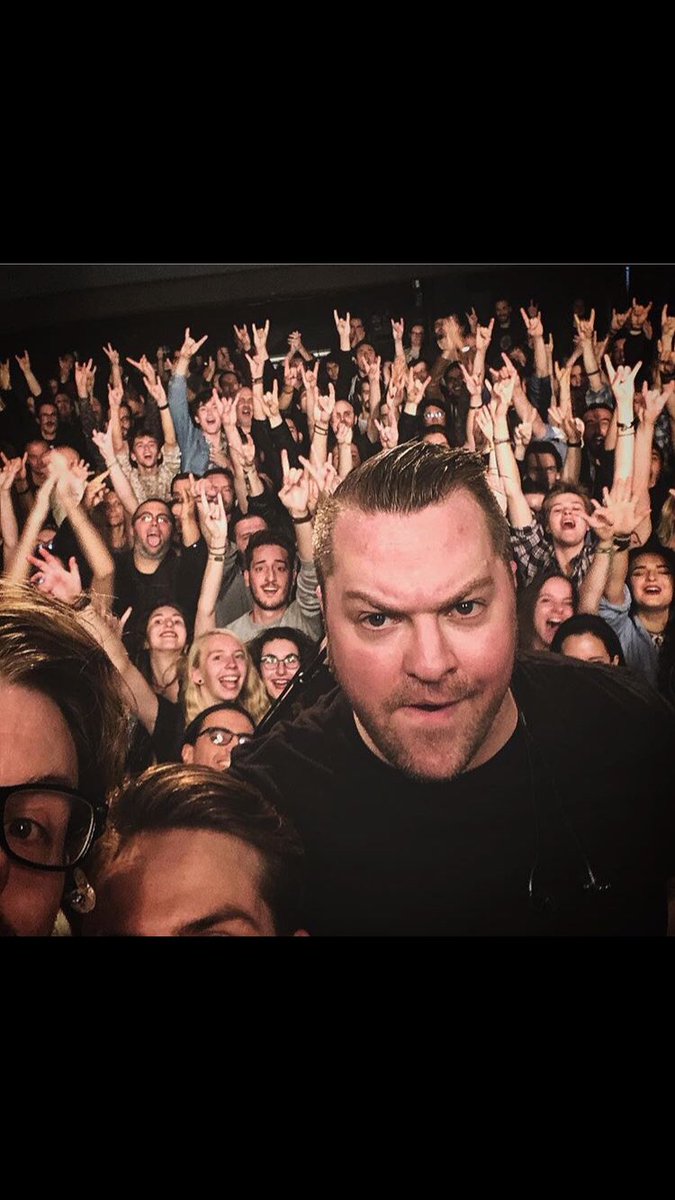 lq40368711's tweet photo. MAGNA CARTA CARTEL !!! Thank you very much, amazing !!! Love u guys 🤘🏻♥️ https://t.co/ByHkORDfOx