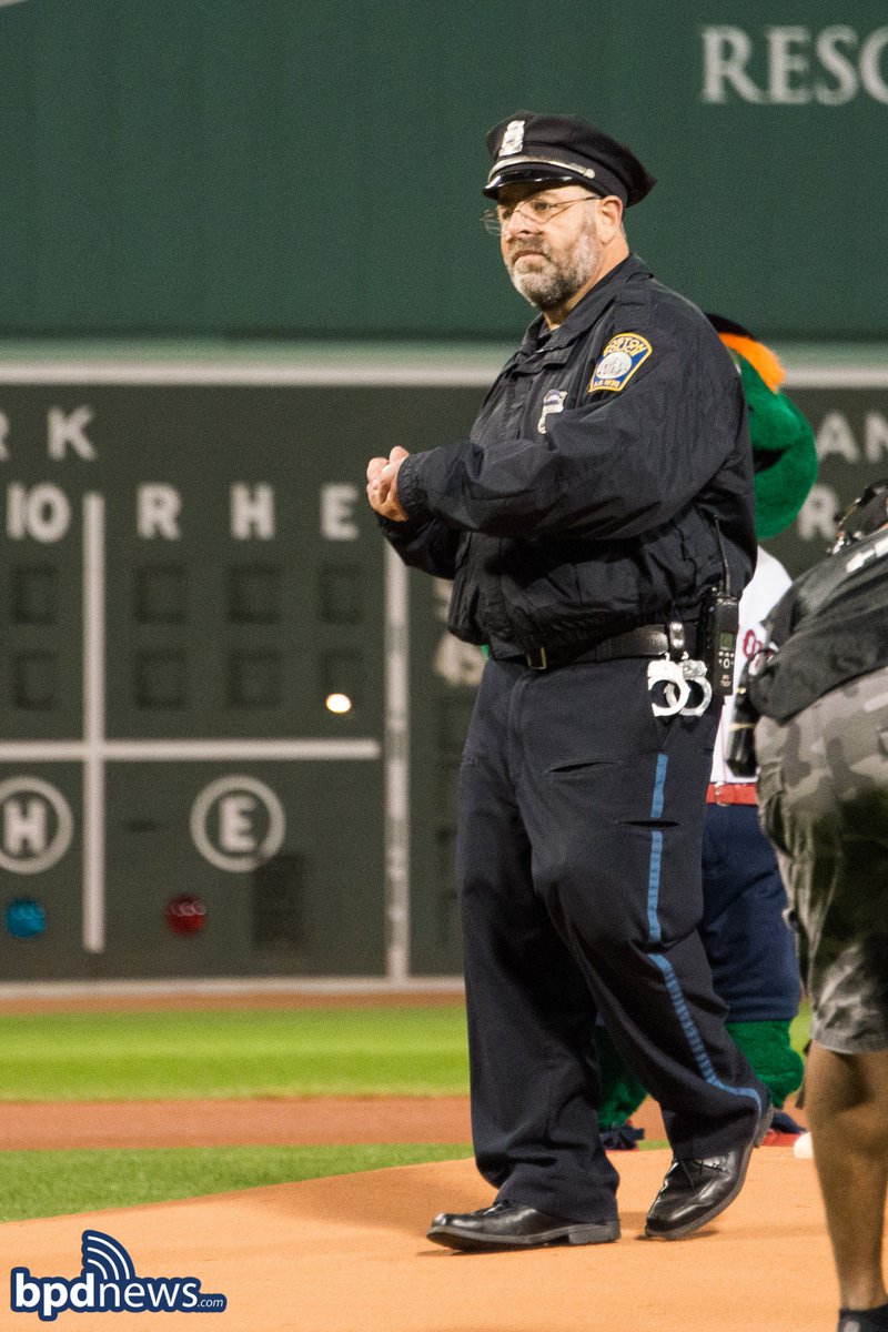 bostonpolice's tweet photo. During his final season with the @RedSox before his retirement, #BullpenCop Steve Horgan threw the ceremonial First Pitch at the #ALDS Game 2 vs the @Yankees. The #BPD and #RedSoxNation wish Officer Horgan the best in his retirement! https://t.co/dPVyJ5wqRd https://t.co/pNvAZ6uOGD