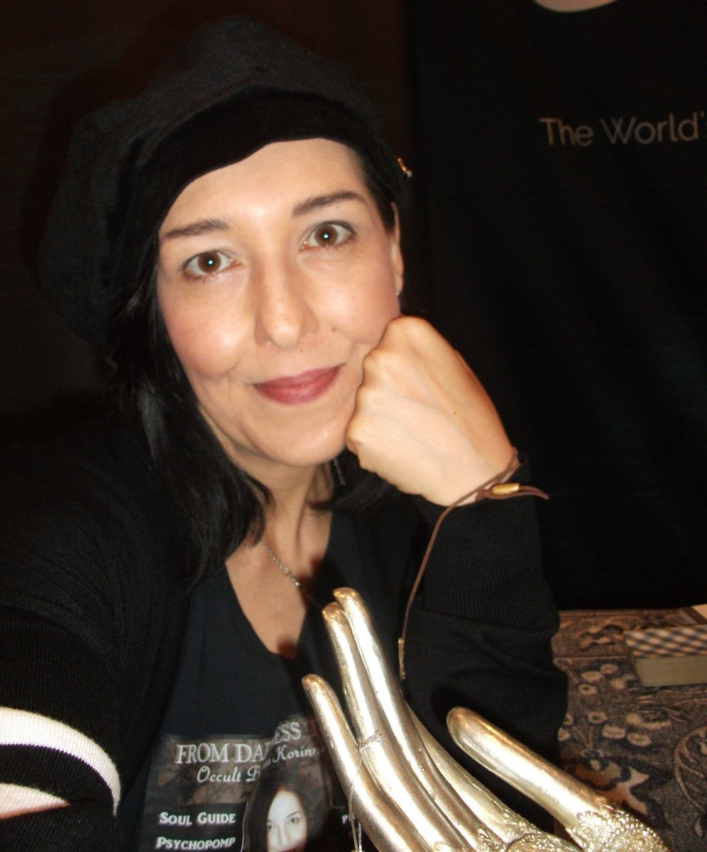 OccultPriestess's tweet photo. Had a Blast at Portal To Ascension! Coun'Soul'ing at the @ONSTELLARSOCIAL booth with Steve Murillo of UPSARS_LA. Ran into  @AlanSteinfeld The Johnny Carson, of Metaphysical chat show hosts. #SHAKTIPAT #SITARI Sonar to your Third Eye! https://t.co/Gx84hK5D9m