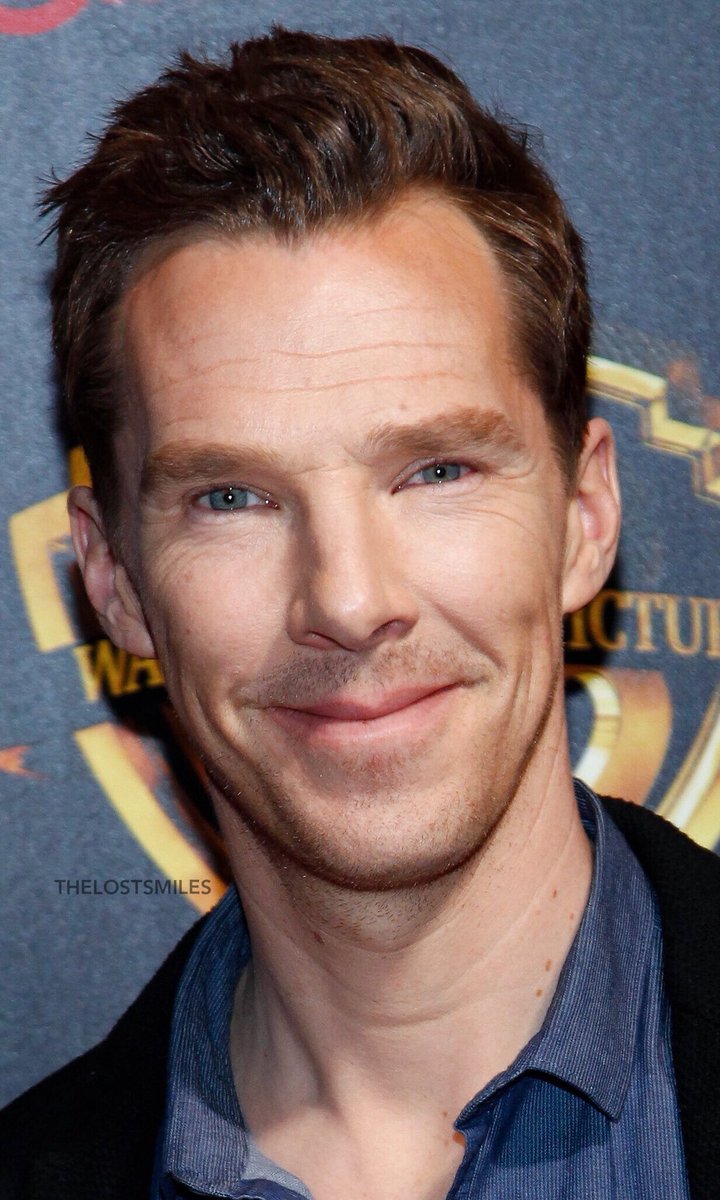 BCumberbatchMex's tweet photo. Feliz #dominguito #Cumberbabes!!! 
Les dejo #inspiración para comenzar la siguiente semana!! 😍
#BenedictCumberbatch https://t.co/4HtSZTOj69