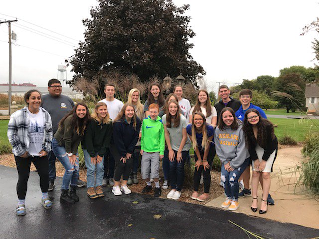 CalumetKeyClub's tweet image. Thanks to everyone who came out to Fall Rally yesterday! Me and Emma had a blast meeting everyone!