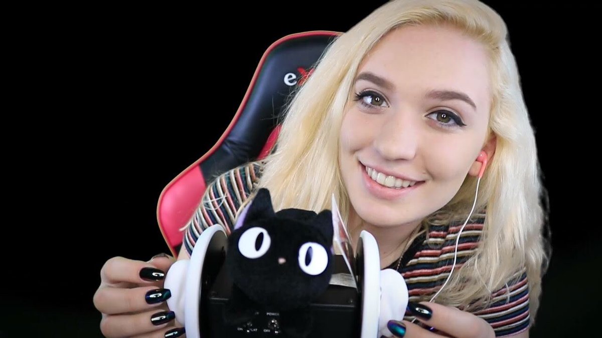 RoseASMRR's tweet image. [ASMR] Whispering Halloween Words (A to Z) &amp;amp; Rambling youtu.be/q45JZ4Ys-yA via @YouTube