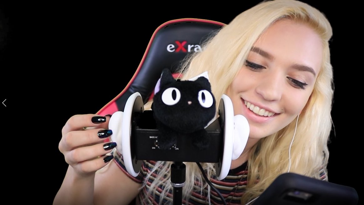 RoseASMRR's tweet image. [ASMR] Whispering Halloween Words Alphabetical Order (no rambling version) youtu.be/HGkXQUg7FpQ via @YouTube