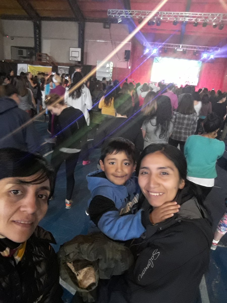 Acompañando en evento solidario a Raquel. Merendero barrio Vivero