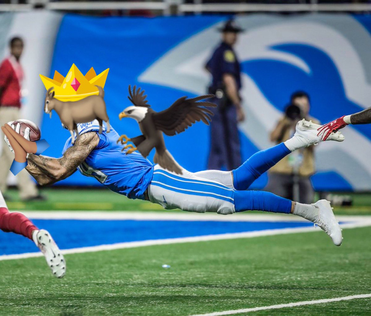 ChrisRobbins_20's tweet photo. My favorite things Current Edition: (No Order)
1- TØP
2- Kenny Golladay
3- Devin Bush
4- Gymnastics
5- Red Wings/Tigers/Pistons/Hamilton/Daughtry/Foo Fighters/Coconut Milk Ice Cream/My OC’s/History
Probably forgetting some. That’s most of them I think. https://t.co/kPvwLzYHgv