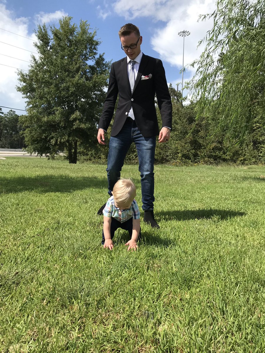 thebrookebates's tweet photo. From home to Houston and back.. had so much fun with my guys! They looked so handsome today, I had to share. #jaredthegiantslayer #ohappybates #b8syears https://t.co/5fUALBxWiD