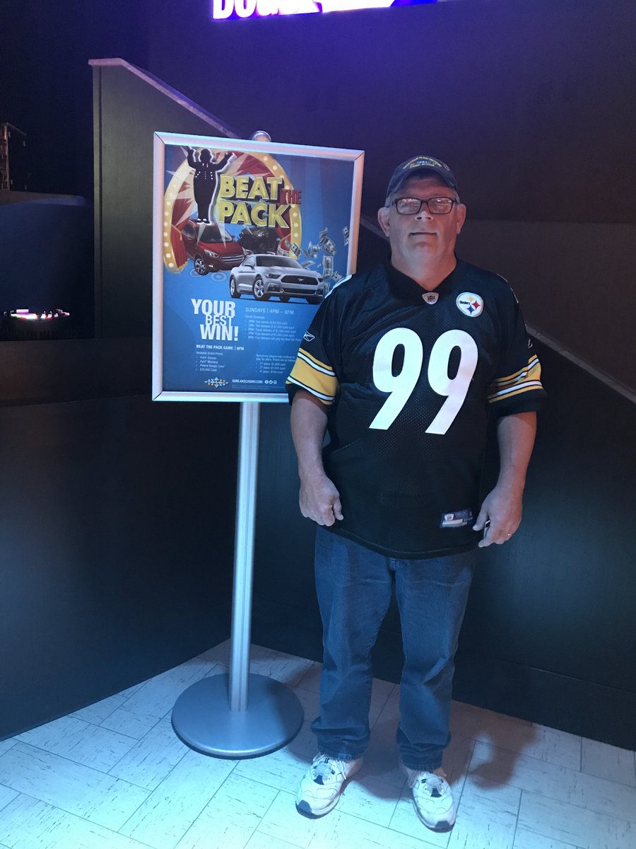 GunLakeCasino's tweet image. Deon won $1,500 in tonight’s Beat the Pack Drawings! Congratulations, Deon! #GLCWinner #BeatthePack