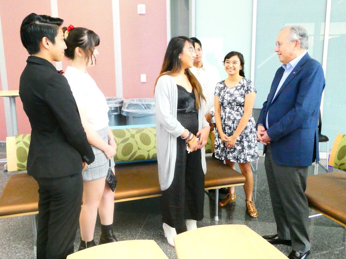 philippinesusa's tweet photo. Spent Sunday afternoon with the enthusiastic Filipino Community in Baltimore; from the old timers to millennials, #FilCom members in Baltimore share #PinoyPride &amp; stand united in promoting Fil-Am visibility; Salamat at mabuhay po kayo! #FilipinoAmericanHistoryMonth #DiasporaPower https://t.co/m0HAYItKca