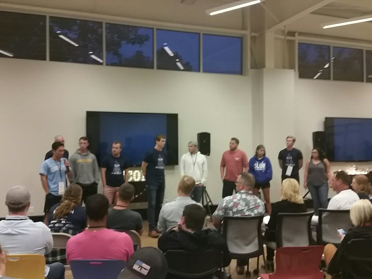 Collin_Bunch's tweet photo. #SWCOMO

Take My spot team. https://t.co/gSfu5p74uX