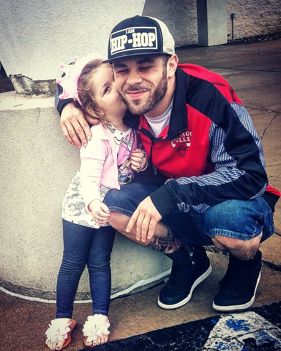 AyronCOE's tweet photo. I wanna scream at the top of my lungs "HAPPY BIRTHDAY TO MY BABY GIRL" I cant believe your already 3 years old. .. Time is flying by at super speed and I promise I cant begin to cherish you enough. Your my everything baby . .I promise . . #Addilynn https://t.co/bIFuUxASgK