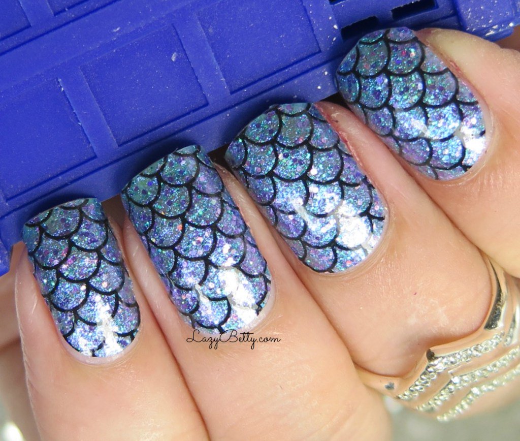 Sale! Polish, wraps, all on sale! bettysbeautybombs.com/2018/10/07/sal…