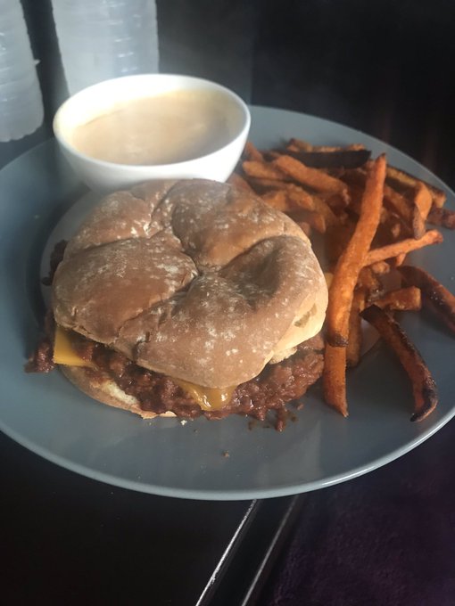 Watch Mandy Muse's leaked NSFW photo on TwXstars