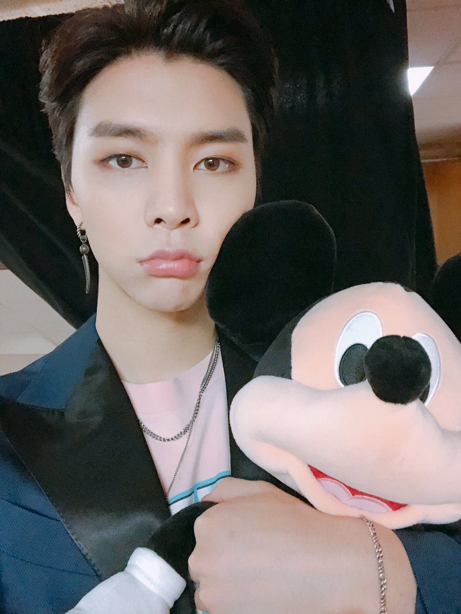 jnynae's tweet photo. : ไหนหม่ามี๊บอกให้แบ่งกัน ทำไมซูยอนได้ทั้งคุมนิกทั้งจูดี้ตั้งสองตัว!
: สองตัวละยางงัย ของเลาตัวกาปิ๊ดนึง ยองโงนะแหล่ะ เอาคุมมิกกี้ตัวหย่ายไปยังจามาบ่นอีก! https://t.co/rA15Ue62Ha