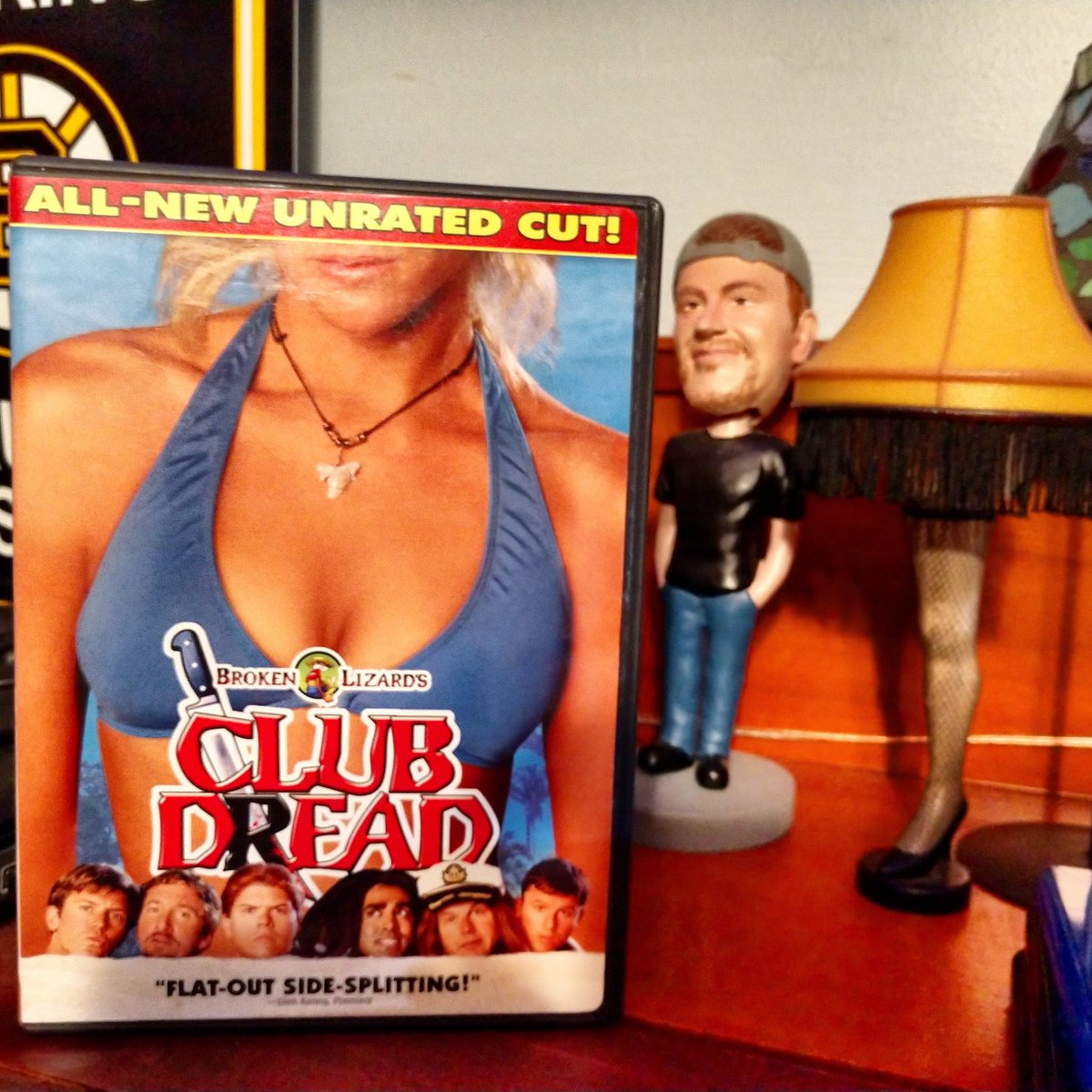 MikeWendt's tweet image. I'm in a good mood, feel like laughing, and it still counts as a horror movie... 
@BrokenLizard #ClubDread 
#BillPaxton #CoconutPete 
#DVD #BobbleMike 
@jaychandrasekha @ErikStolhanske @SteveLemme @HeffernanRules @liljsez @iambdaniel