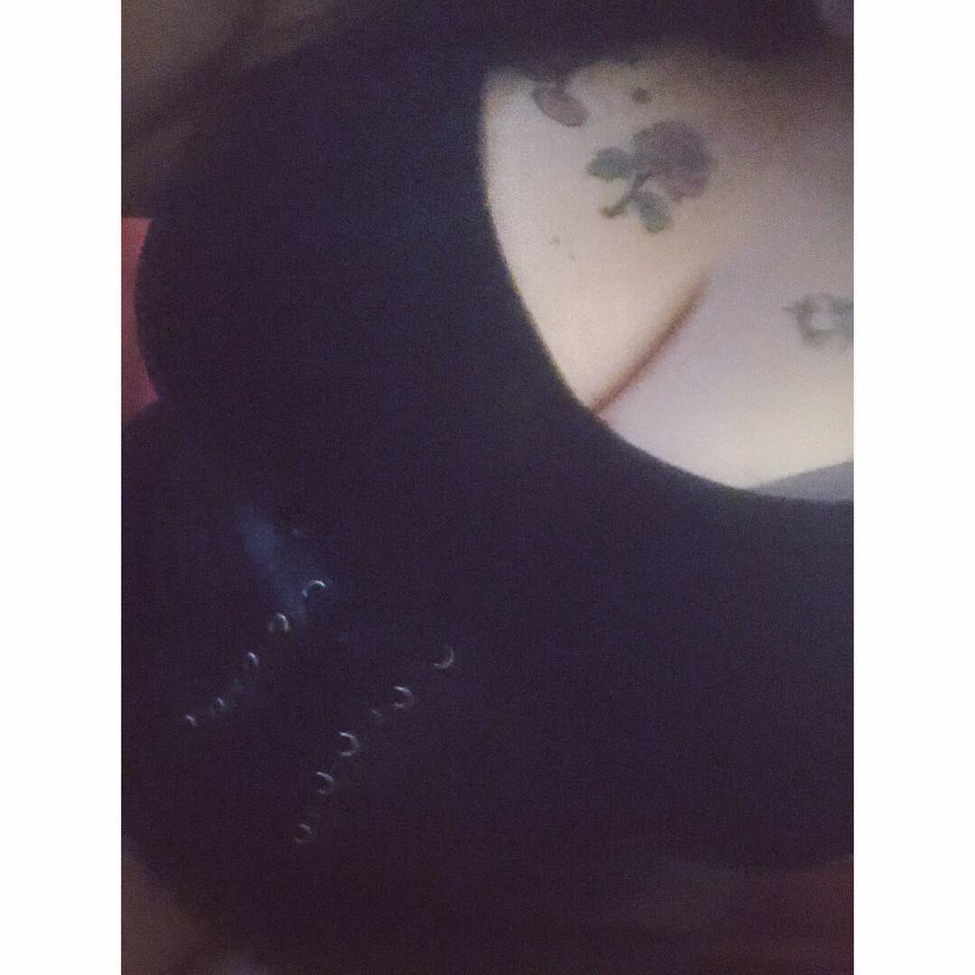 misssnowwhitexx's tweet photo. Gothick. πΉπ‘β€οΈ #gothgirls #gothic #goththicc #goththick https://t.co/mKW4PiHbhv