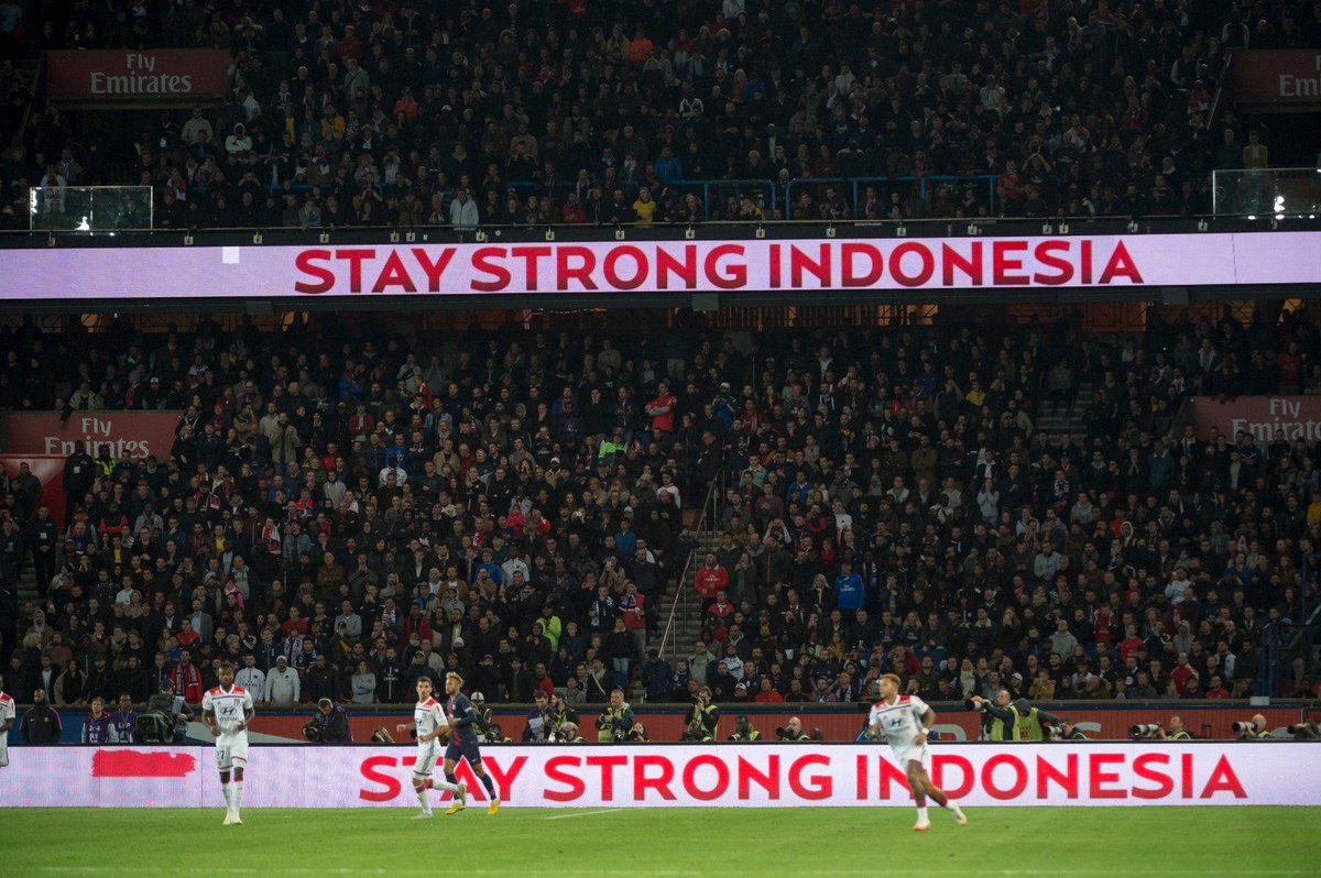 . (@indos_transfer) on Twitter photo Dukungan dari P$G saat hadapi Lyon dinihari tadi terhadap Indonesia yang beberapa waktu lalu dilanda bencana gempa bumi dan tsunami di Sulawesi Tengah. Terima kasih <a href="/PSG_inside/">Paris Saint-Germain</a>! Dukungan dari P$G saat hadapi Lyon dinihari tadi terhadap Indonesia yang beberapa waktu lalu dilanda bencana gempa bumi dan tsunami di Sulawesi Tengah. Terima kasih <a href="/PSG_inside/">Paris Saint-Germain</a>!