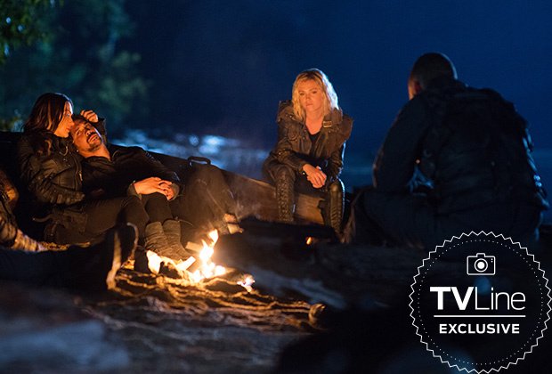 sboficial's tweet photo. É série do milênio que fala né?

Primeiras imagens oficiais da 6ª temporada de The 100. https://t.co/9iCvrDoOAm