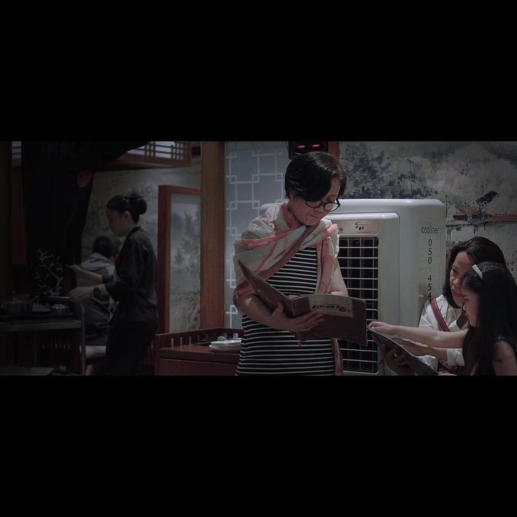 Dubaiinformer's tweet photo. Family #filmmaking #cinema #cinematography #filmdirecting #directorofphotography #lightdirection #filmproduction #china #dubai #dubaivideographer #colorist #warm #cooltones #framez #fujiframez #sonyframez #onlineediting… https://t.co/md4An3czaa https://t.co/5olUE3UiY4