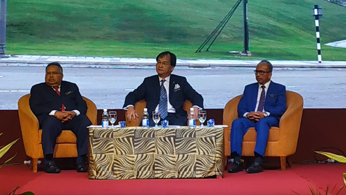 moworksmy's tweet photo. Suasana dewan 
KONVENSYEN PENGURUSAN ASET DAN FASILITI NEGARA 2018

#NAFAM2018 
#NAFAM https://t.co/TN0AnNkfWp