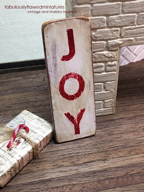 fabflawedmini's tweet image. Mini Christmas coming #Christmas #Halloween #miniatures #dollhouse #fabulouslyflawedminiatures