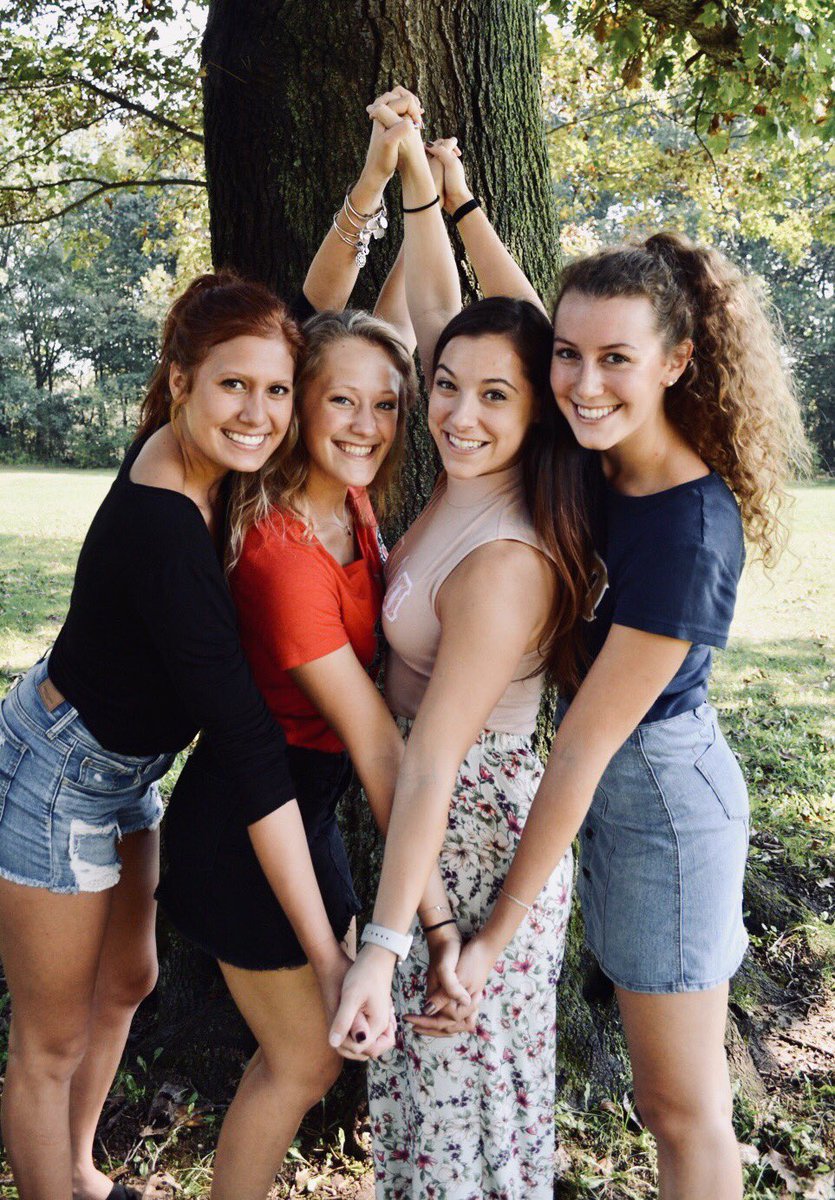 ADPi_Akron's tweet photo. Let us tell you about our sisters #chapterretreat https://t.co/IJt3Bmu1OY