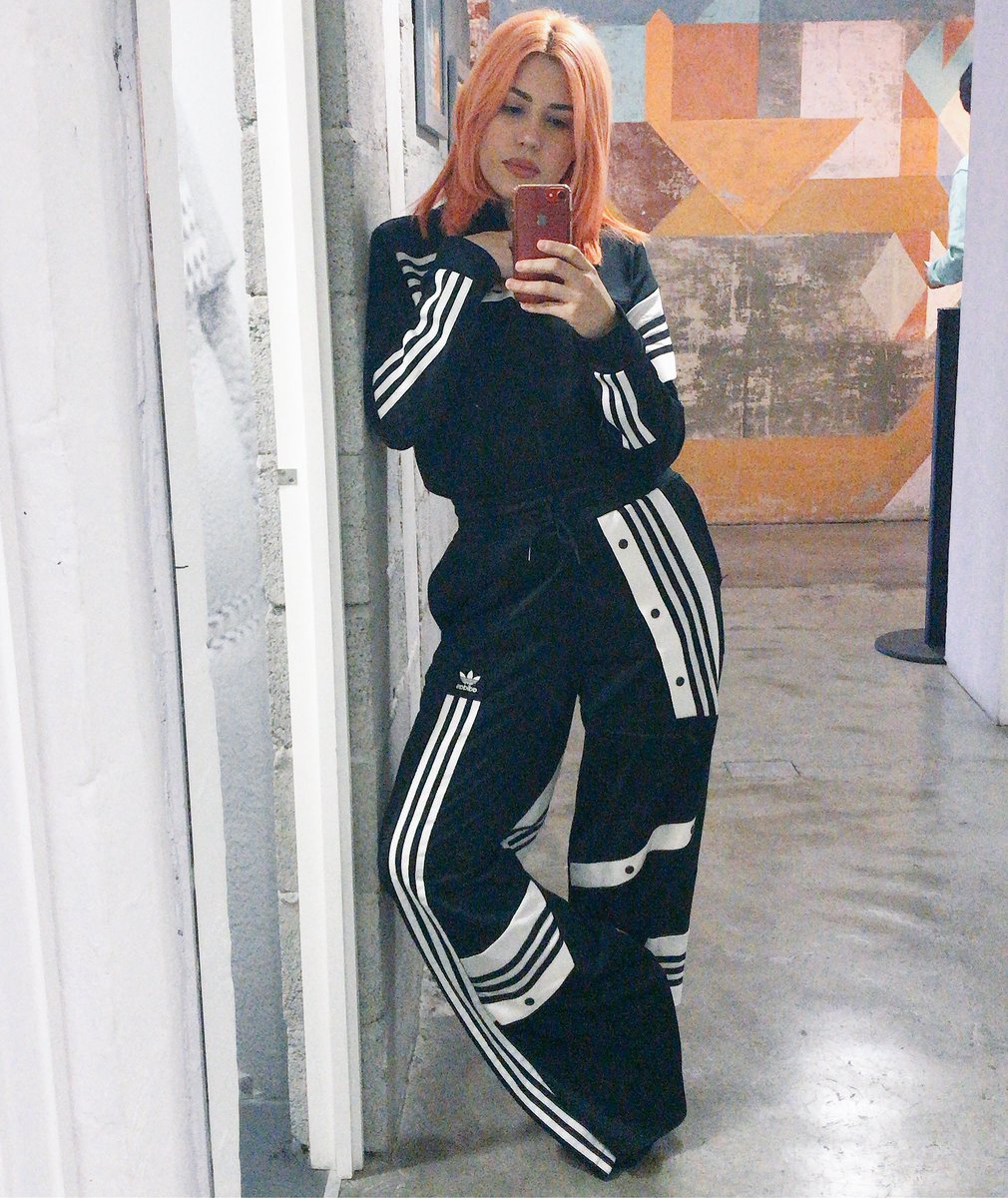 JessicaAudifred's tweet photo. #daniellecathari @adidasMX https://t.co/BvfeAUhr3W
