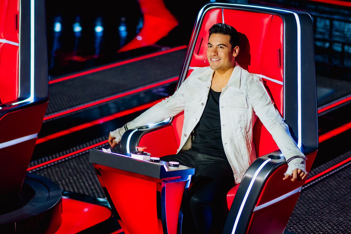 _CarlosRivera's tweet photo. Listos para la segunda noche de audiciones de @LaVozMexico Únete a la conversación con el HT #TeamCarlos #MeGustaLaVoz https://t.co/UUnXD5ah15
