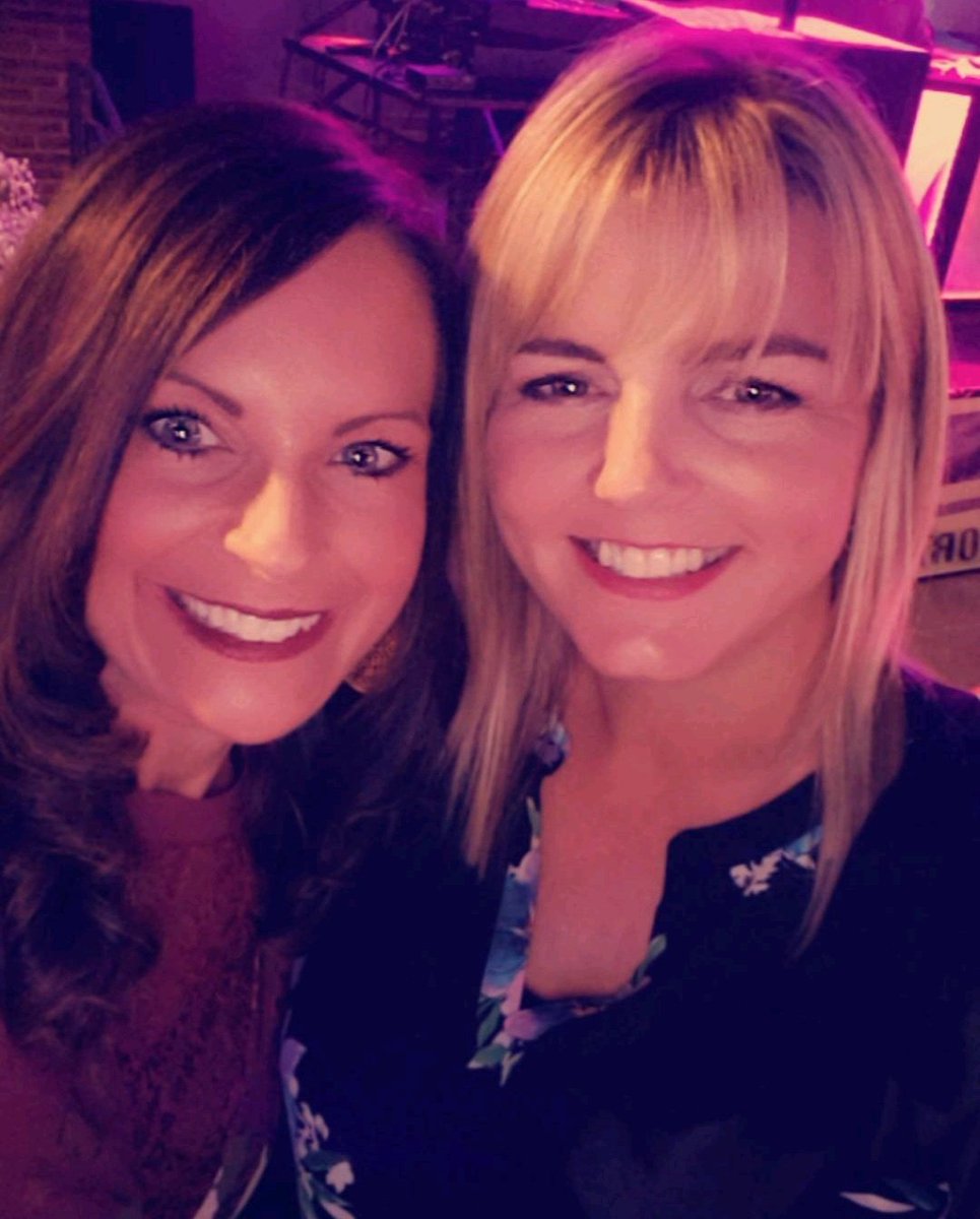 TDay97's tweet photo. Congrats Larry and Lisa Hafford!!! Thanks for allowing us to be a part of the celebration!! #weddingfun #haffys #makingmemories #goodtimesgreatfriends https://t.co/Wyu1803mox