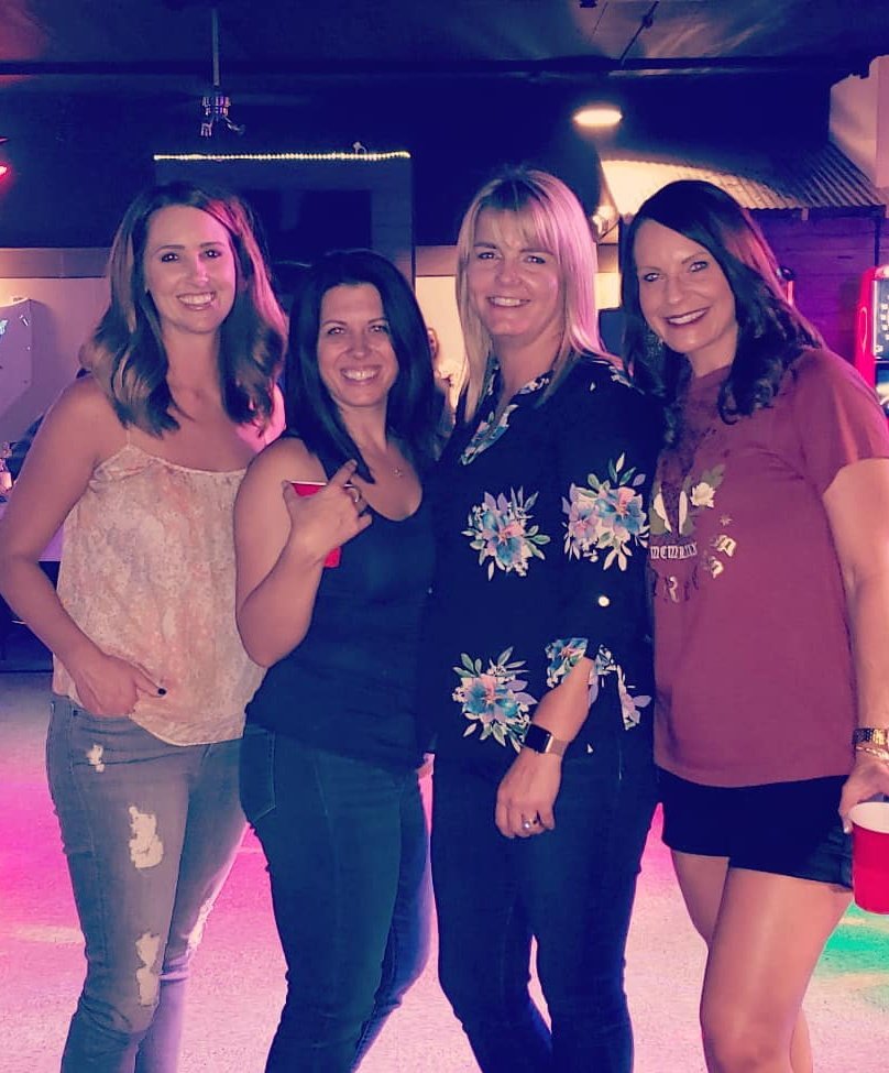 TDay97's tweet photo. Congrats Larry and Lisa Hafford!!! Thanks for allowing us to be a part of the celebration!! #weddingfun #haffys #makingmemories #goodtimesgreatfriends https://t.co/Wyu1803mox