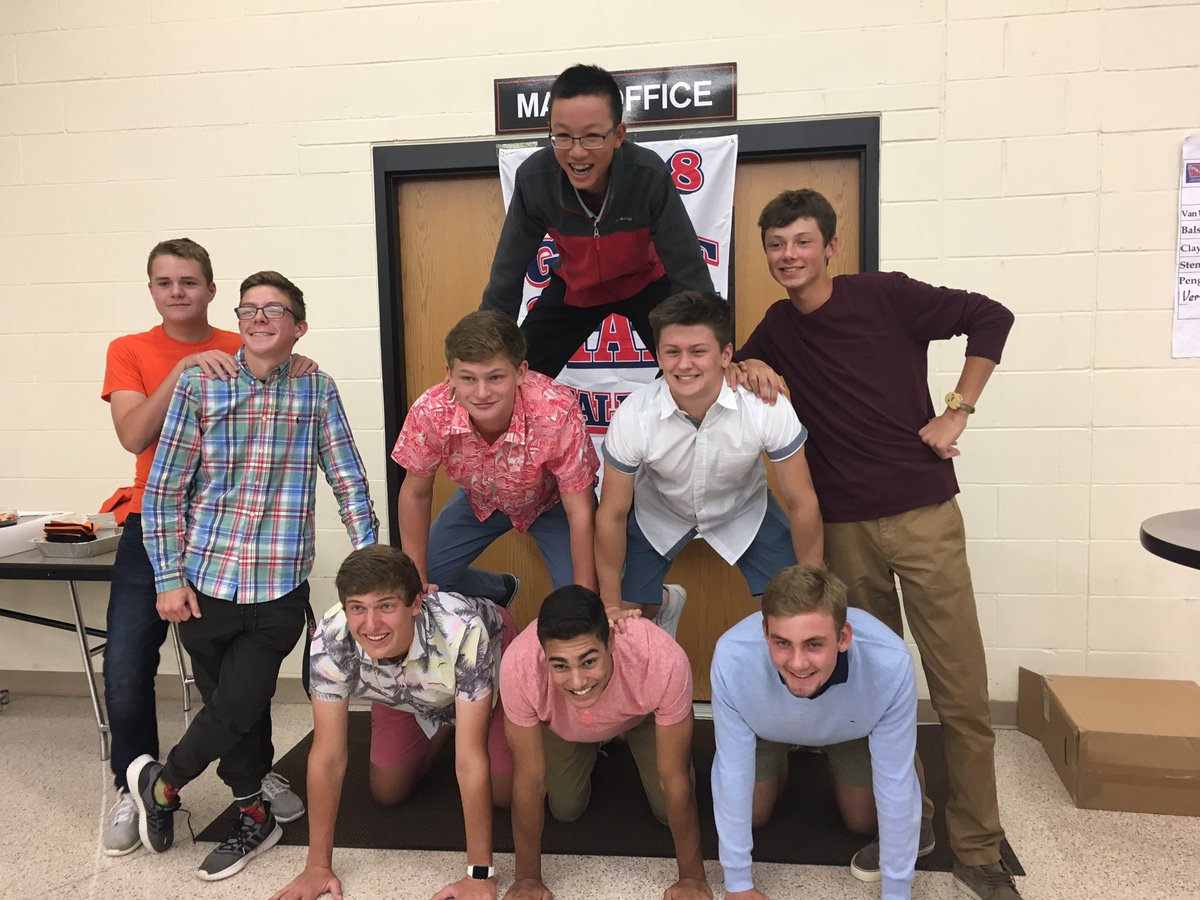 ⛳️Ames High Golf⛳️ tweet media