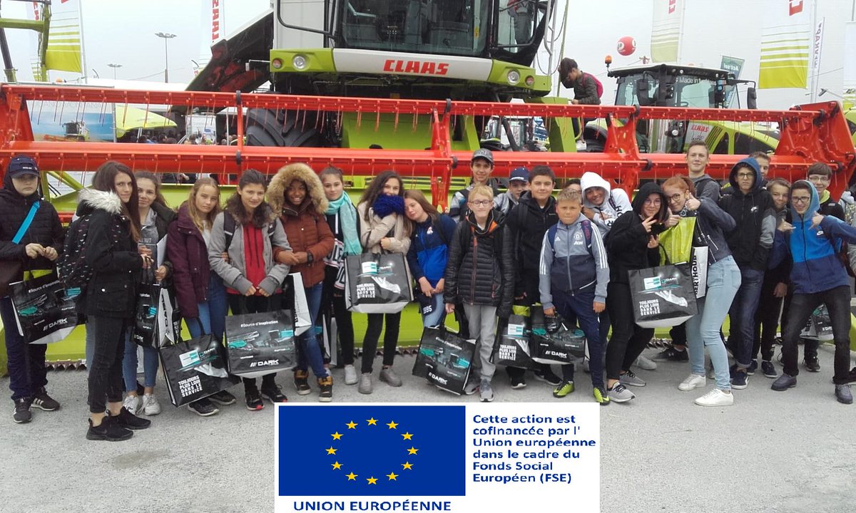CollegeEloy's tweet photo. Belle journée au Sommet de l'élevage de Clermont-Ferrand. Les élèves ont pu découvrir les matériels et les métiers avec l'APRODEMA. Ils ont assisté également à des concours d'élevages bovins et équins. https://t.co/Ooh2q8NQsZ