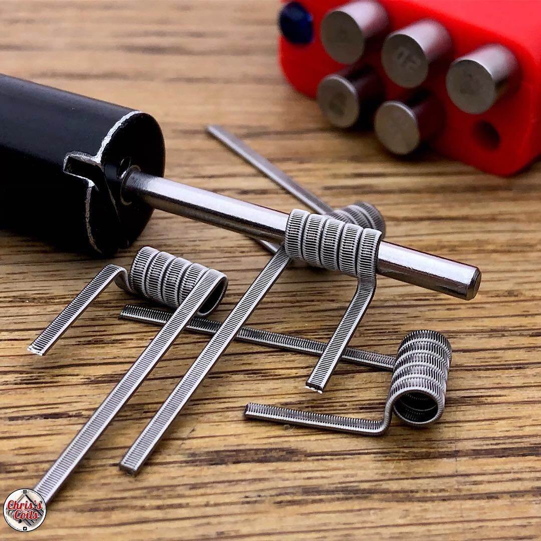coilmasternet's tweet photo. Tools of the trade!
#CoilMasternet #CoilingKitV4, it’s 2 years old now &amp; gets used everyday. Bashed, bruised &amp; worn but still continues to do its job👌what more does one need.
📷: chrisgrimes1982
https://t.co/7haIuQ3xg0 
#coilbuild #vape #vaping #ecigs #vapelife #vapeon #vapefam https://t.co/auZ39nlnSx