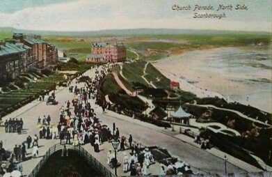 GenealogyBeech's tweet image. A 1905 postcard of the largely undeveloped North Bay at #Scarborough. The bandstand and landscaped paths of the Clarence #Gardens are on the right. Previous attempts to develop the area has proven unsuccessful.    #seaside #Yorkshire