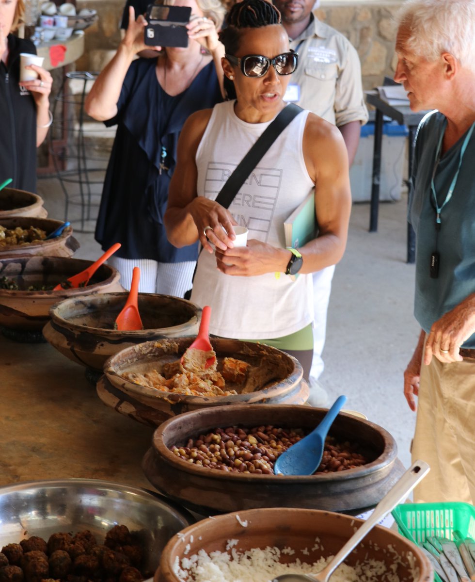 UKinMalawi's tweet photo. .@damekellyholmes has also been advocating for local nutritious recipes to promote good nutrition in children and adults as the basis for healthier socieities. #streetchef
#SportWithApurposeChallenge https://t.co/eIRHjn2WUj