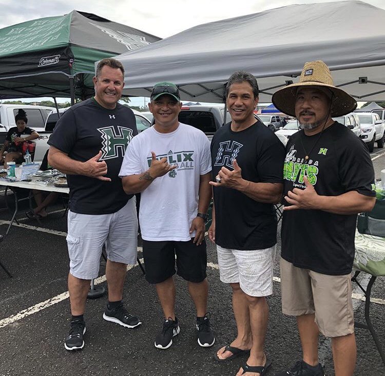 FurutaDayton's tweet photo. More than a team, we a family #DadCrew #coleMcdonald #dakotaTorres #johnUrsua #daytonFuruta https://t.co/z9vha7NaI8
