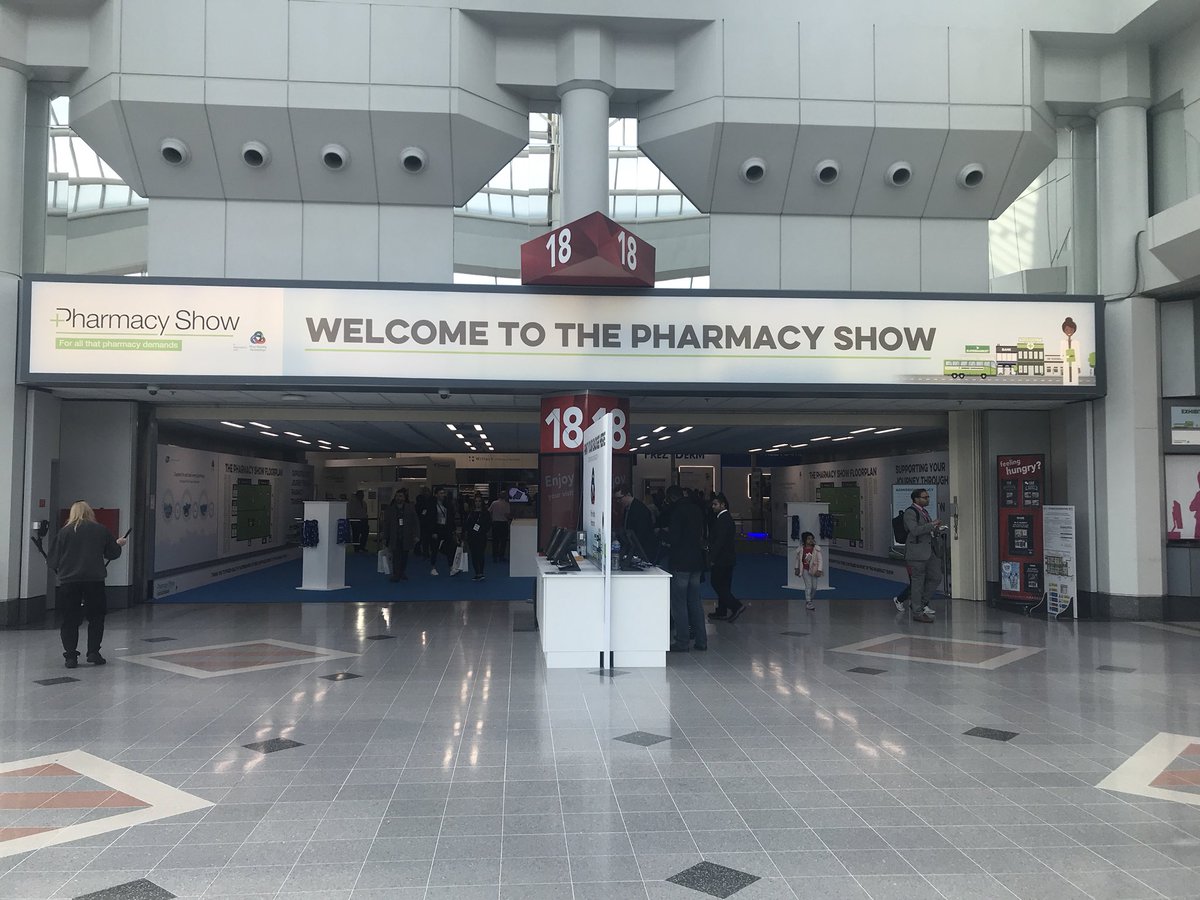 ShalomLloyd's tweet photo. @eMQ_T met @AhmedIYakasai President Pharmaceutical Society Nigeria #Pharmacists are #Stakeholders in the world of #ClinicalTrials #Education #Training #DrugDevelopment #Regulations #Ethics #Access #TechnologyEnabledInnovation #Blockchain #DataIntegrity #AfricanPatients @agi196 https://t.co/PXGvUDBOub