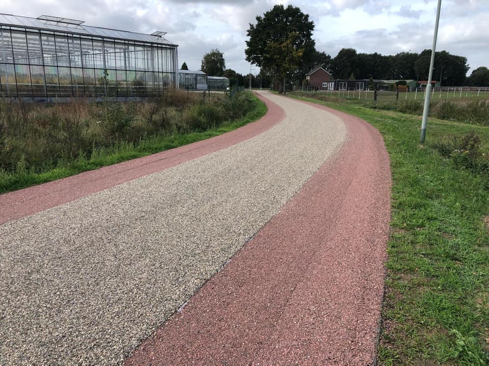 Coldmixbv's tweet photo. De laatste OB werken van het jaar, gelukkig zijn de weersverwachtingen goed. Hierna weer door met onze EAB.
Coldmix voorop in wegdekzorg. https://t.co/HSKzskNs3K