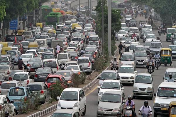 15 साल पुरानी डीजल वाहन सड़क पर दिखे तो कर लिए जाएंगे जब्त 
punjabkesari.in/ncr/news/seize…
#DieselVehicle #DelhiRoads