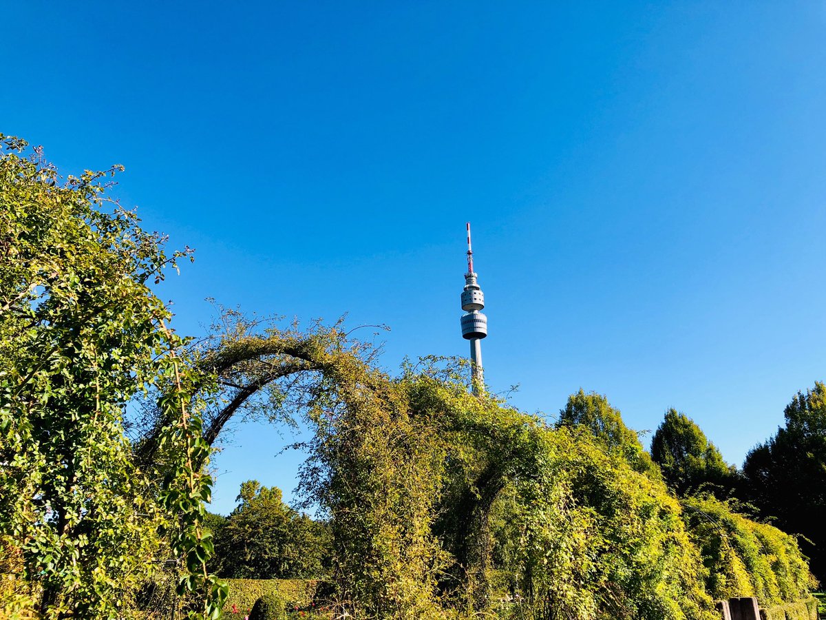 Guten Morgen, #Dortmund. Kommt gut in die neue Woche! https://t.co/OrnR85TGUz